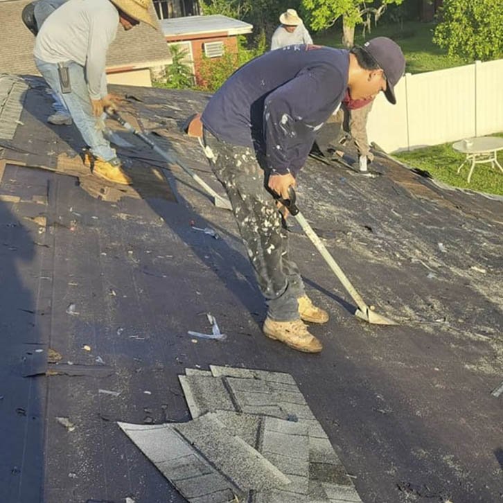 Cruz Roofing INC